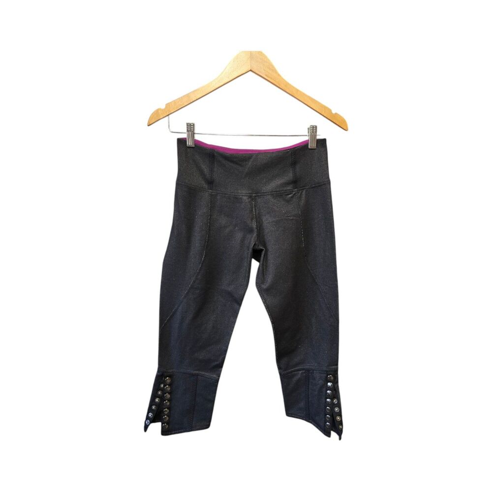 LULULEMON Black Leggings‎ Size 8 Button Leg Snaps